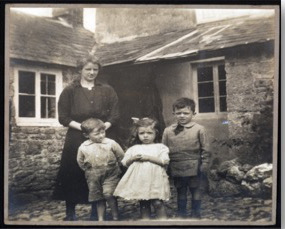 Annie with the three children