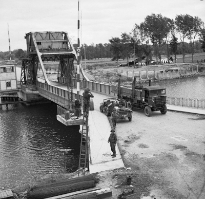 Pegasus Bridge June 1944 (Photo source Wikipedia)