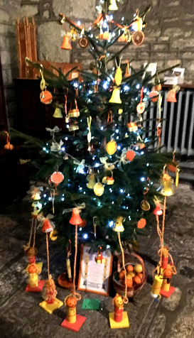 Christmas Tree Competition 2017 - Winning Adult Entry