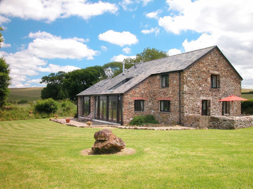 Idyllic holiday cottages in the countryside
